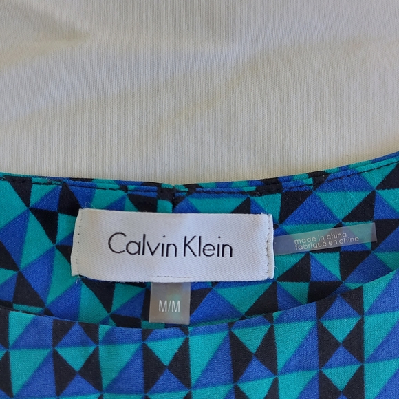 Calvin Klein Teal and Blue Geometric Sleeveless Camisole - Picture 3 of 5